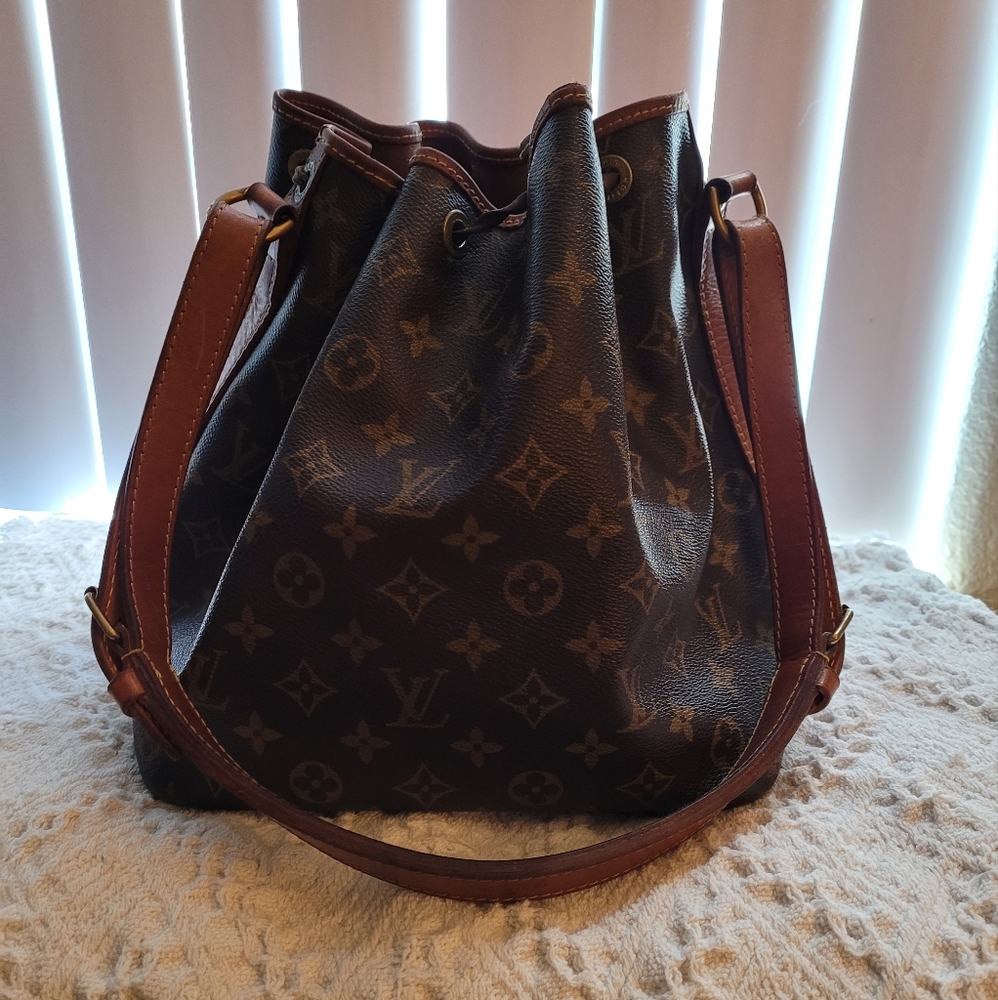 Louis Vuitton Vintage Bag Authentic Serial Date 893F0